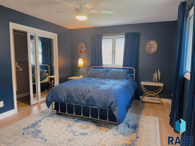 4705 S Woodwind Ln Lane, Sioux Falls, SD 57103