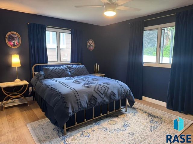 4705 S Woodwind Ln Lane, Sioux Falls, SD 57103