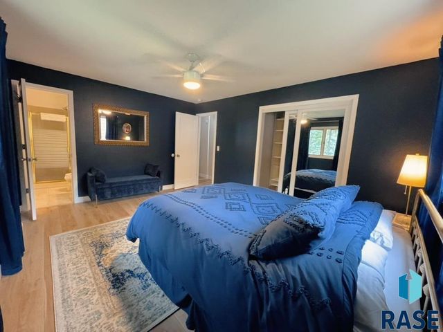 4705 S Woodwind Ln Lane, Sioux Falls, SD 57103