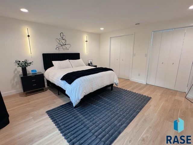 4705 S Woodwind Ln Lane, Sioux Falls, SD 57103