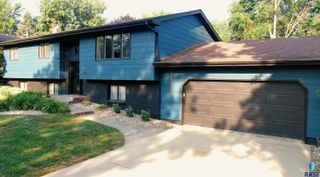 4705 S Woodwind Ln Lane, Sioux Falls, SD 57103
