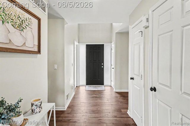 9731 Fountain Lane, Fowlerville, MI 48836