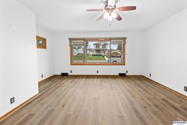 550 N 7th Street, Arlington, NE 68002