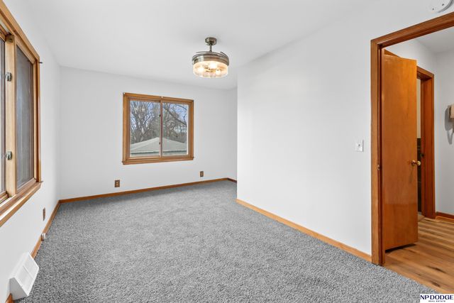 550 N 7th Street, Arlington, NE 68002