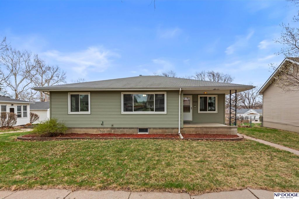 550 N 7th Street, Arlington, NE 68002