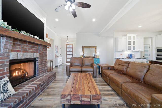 16144 S 251st East Avenue, Coweta, OK 74429