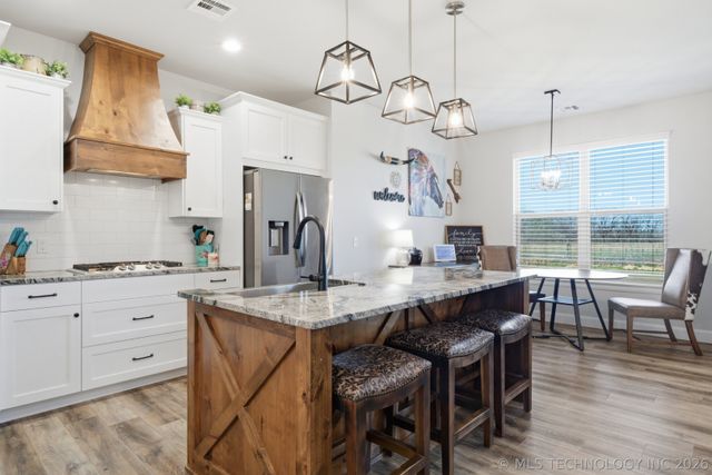 16144 S 251st East Avenue, Coweta, OK 74429