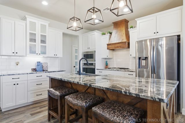 16144 S 251st East Avenue, Coweta, OK 74429