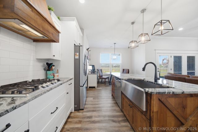 16144 S 251st East Avenue, Coweta, OK 74429