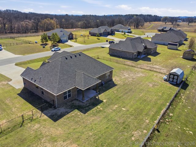 16144 S 251st East Avenue, Coweta, OK 74429