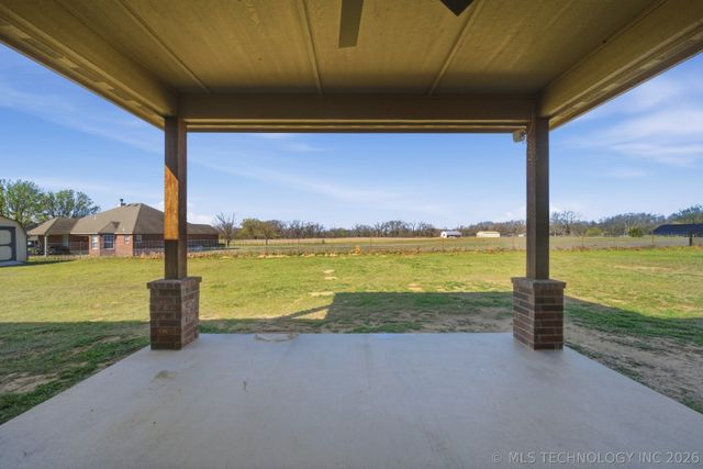 16144 S 251st East Avenue, Coweta, OK 74429