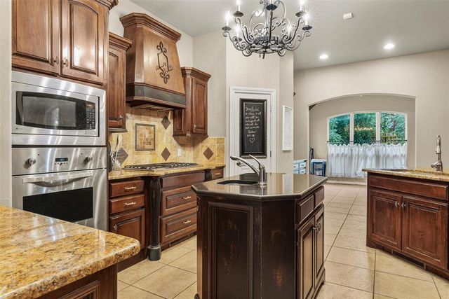 5700 NE 107th Street, Oklahoma City, OK 73151