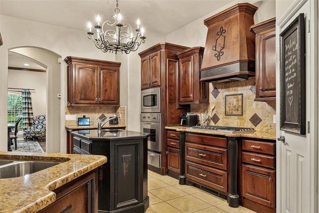 5700 NE 107th Street, Oklahoma City, OK 73151