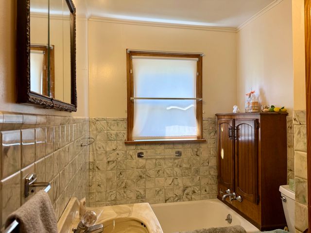 712 S Virginia Avenue, Marion, IL 62959