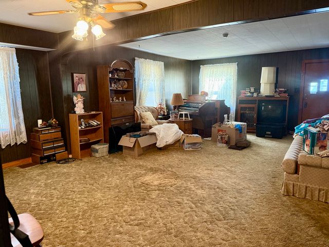712 S Virginia Avenue, Marion, IL 62959