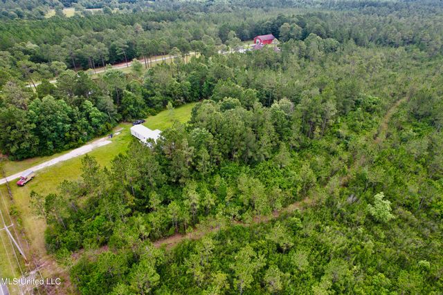 20431 Robinson Road, Gulfport, MS 39503