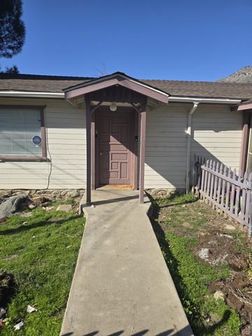 35373 Pine Drive, Springville, CA 93265