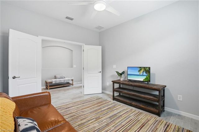 19685 The Place BLVD, Estero, FL 33928