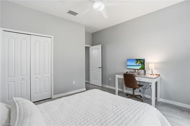 19685 The Place BLVD, Estero, FL 33928