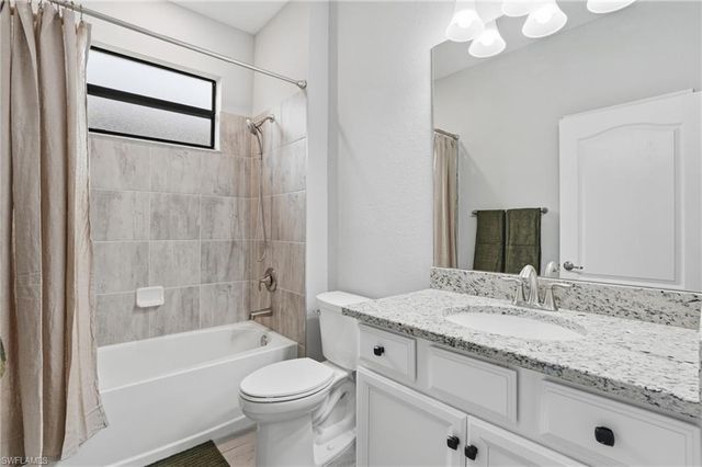 19685 The Place BLVD, Estero, FL 33928