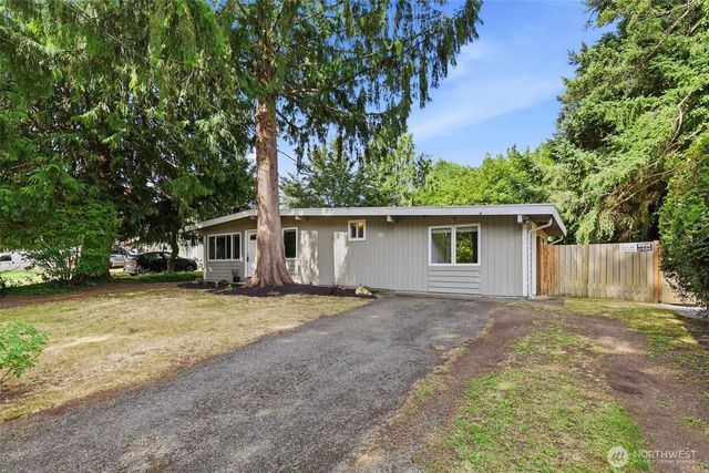 30449 2nd Avenue S, Federal Way, WA 98003