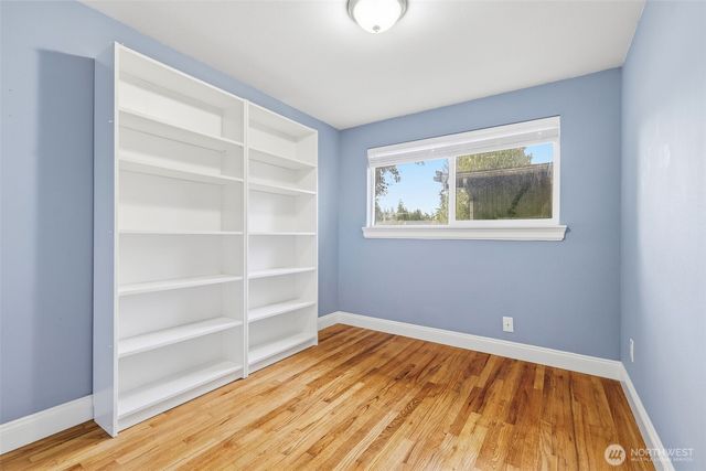 30449 2nd Avenue S, Federal Way, WA 98003
