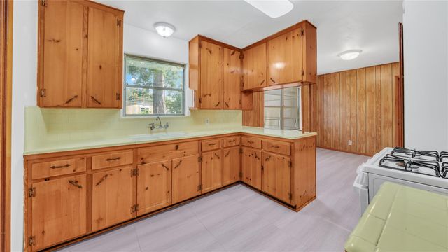 12413 Palmbeach Street, Houston, TX 77034