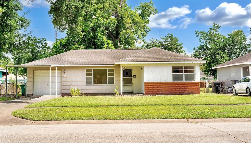 12413 Palmbeach Street, Houston, TX 77034