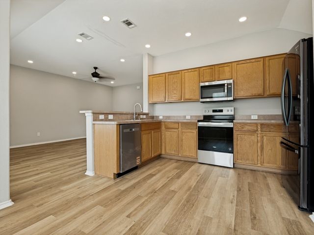 7832 Kansas Avenue, Dallas, TX 75241