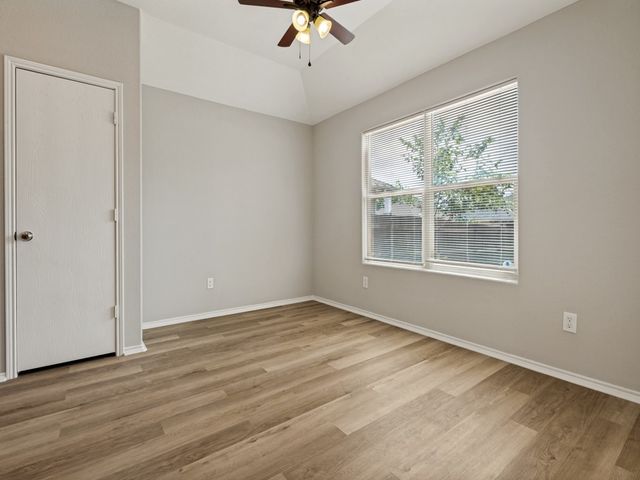 7832 Kansas Avenue, Dallas, TX 75241
