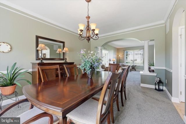 208 SHIVERS RUN CT, Mullica Hill, NJ 08062