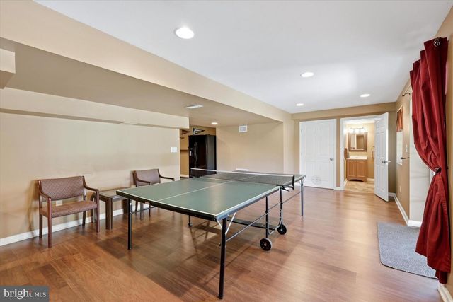 208 SHIVERS RUN CT, Mullica Hill, NJ 08062