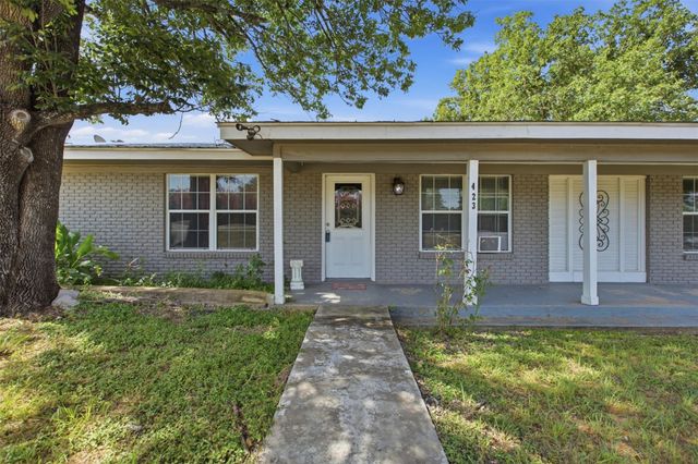 423 Fm 1441, Bastrop, TX 78602