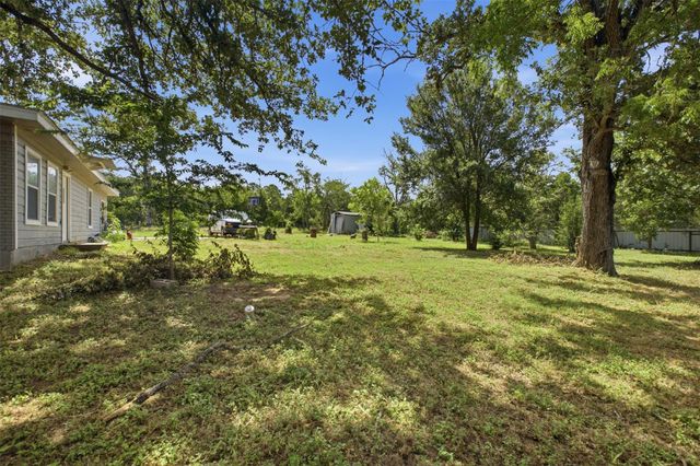 423 Fm 1441, Bastrop, TX 78602