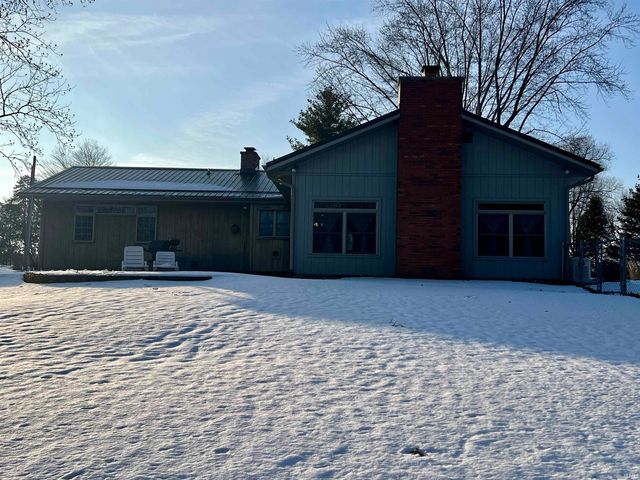 17235 Tomahawk Trail, Plymouth, IN 46563