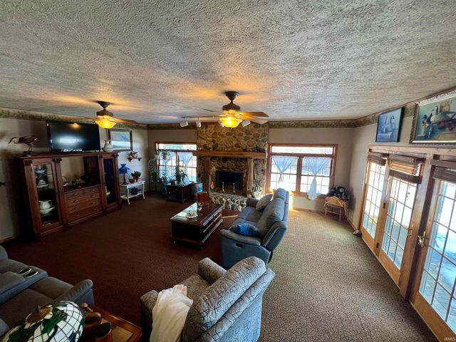 17235 Tomahawk Trail, Plymouth, IN 46563