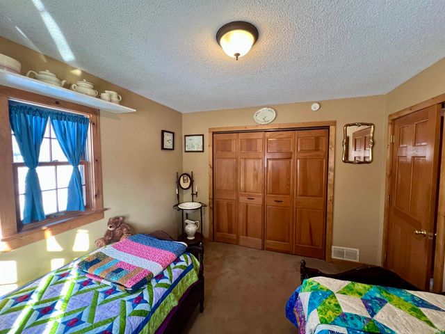 17235 Tomahawk Trail, Plymouth, IN 46563