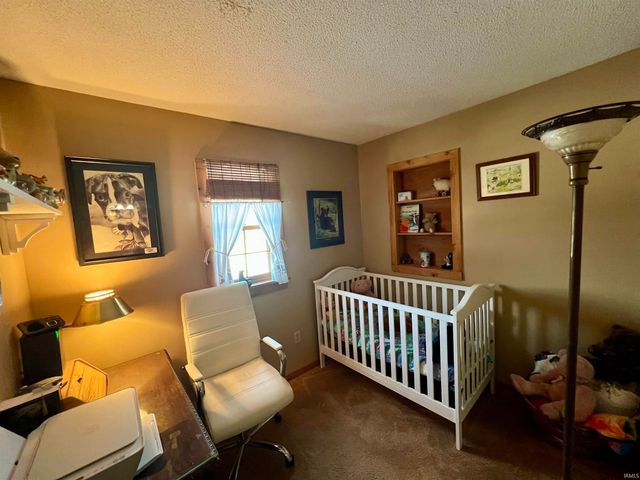 17235 Tomahawk Trail, Plymouth, IN 46563