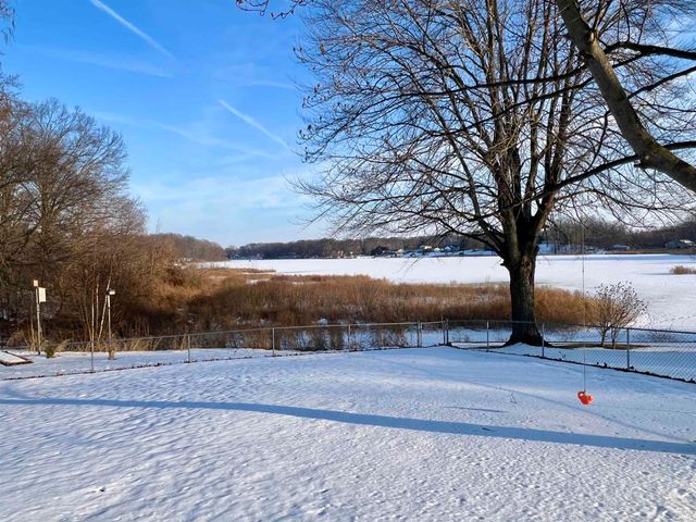 17235 Tomahawk Trail, Plymouth, IN 46563