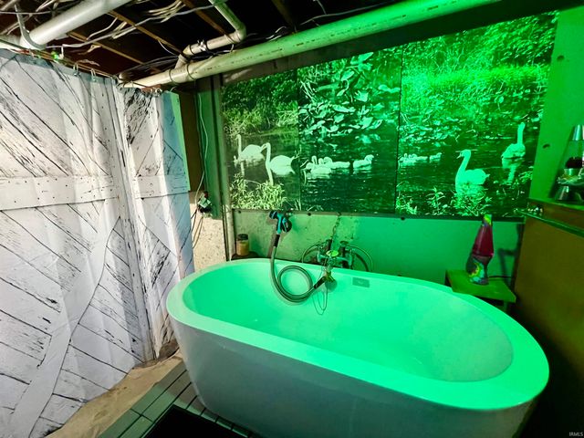 17235 Tomahawk Trail, Plymouth, IN 46563