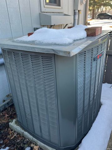 17235 Tomahawk Trail, Plymouth, IN 46563