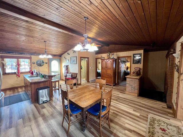17235 Tomahawk Trail, Plymouth, IN 46563