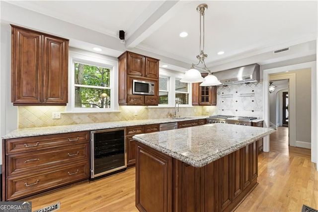 685 E Morningside Drive NE, Atlanta, GA 30324