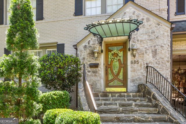 685 E Morningside Drive NE, Atlanta, GA 30324
