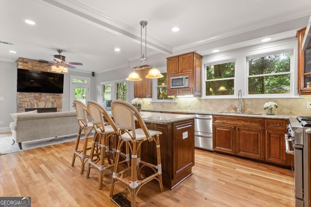 685 E Morningside Drive NE, Atlanta, GA 30324