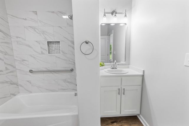 3275 SEMINOLE RD, Memphis, TN 38111