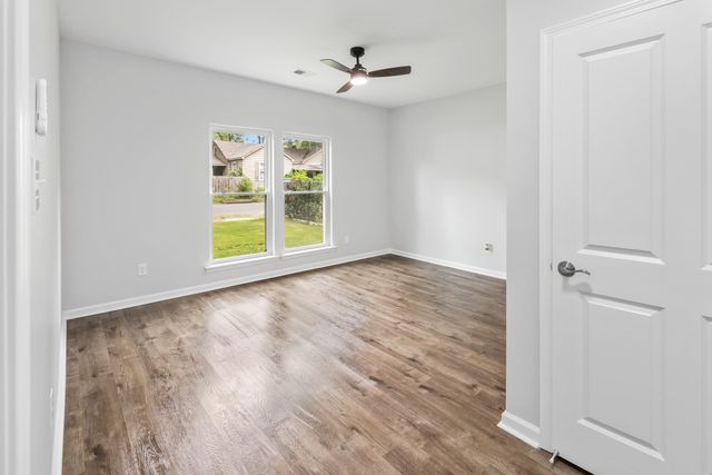 3275 SEMINOLE RD, Memphis, TN 38111