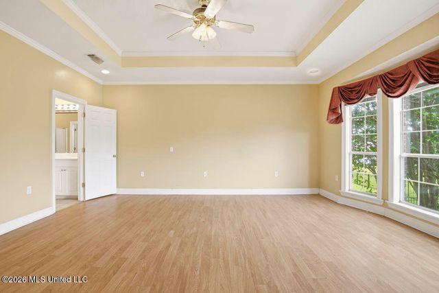 90 W Shore Drive, Hattiesburg, MS 39402