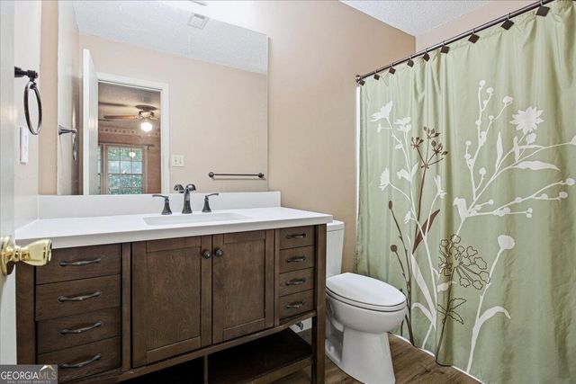 1709 Winchester Way SE, Conyers, GA 30013