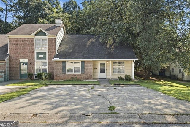 1709 Winchester Way SE, Conyers, GA 30013